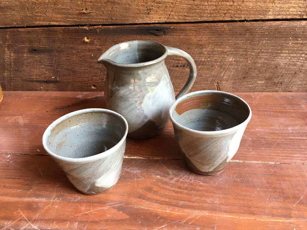pottery handmade stoneware plates bowls cups mugs dishes trays vases teapots candles votives planters buckets bottles sets